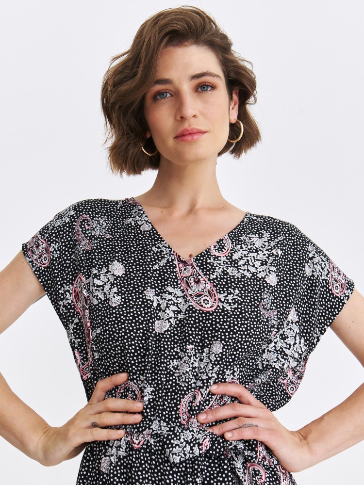 Krótka sukienka z wzorem