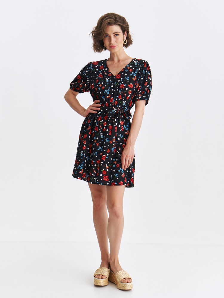 Krótka sukienka w drobne kwiatki