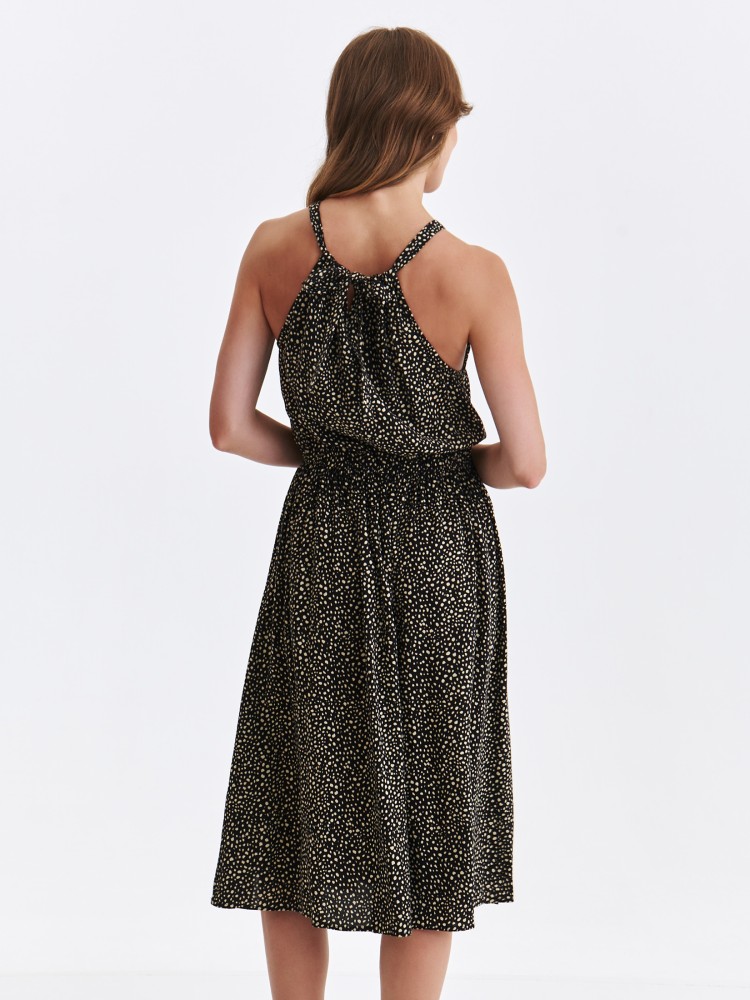 Sukienka z dekoltem halter