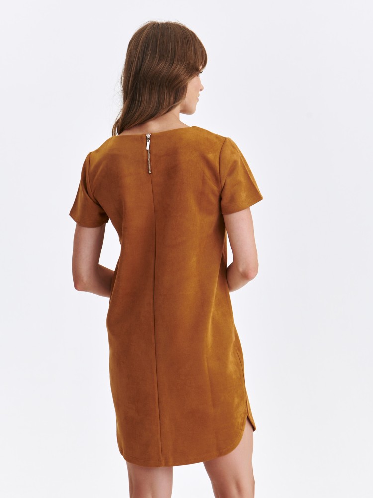 Krótka zamszowa sukienka w kolorze camel