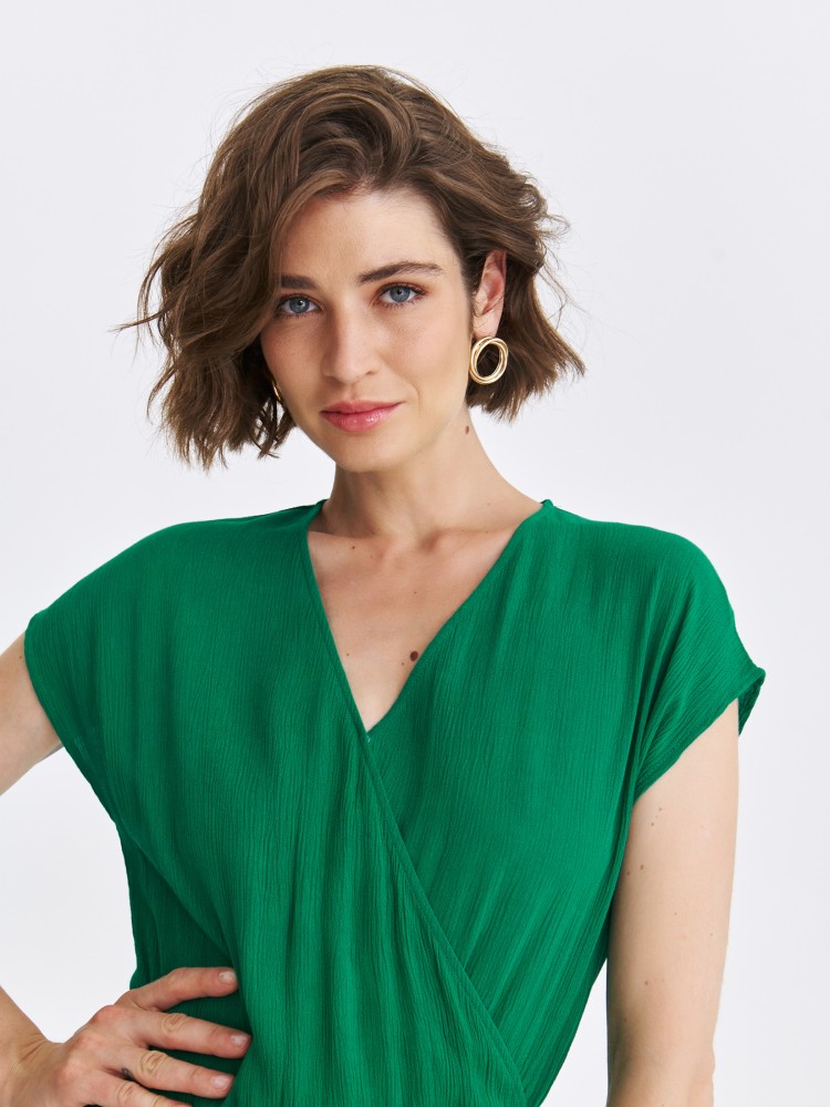 Sukienka midi z kopertowym dekoltem