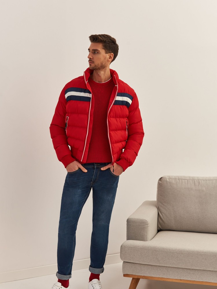 Sweter z grubej przędzy