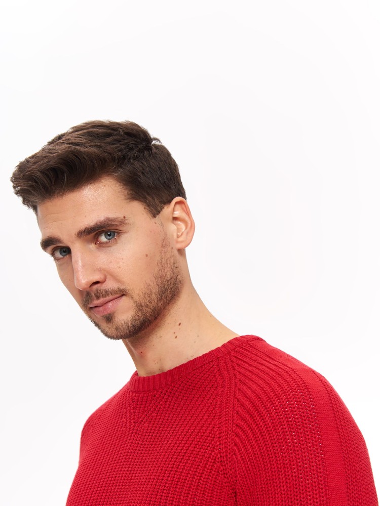 Sweter z grubej przędzy