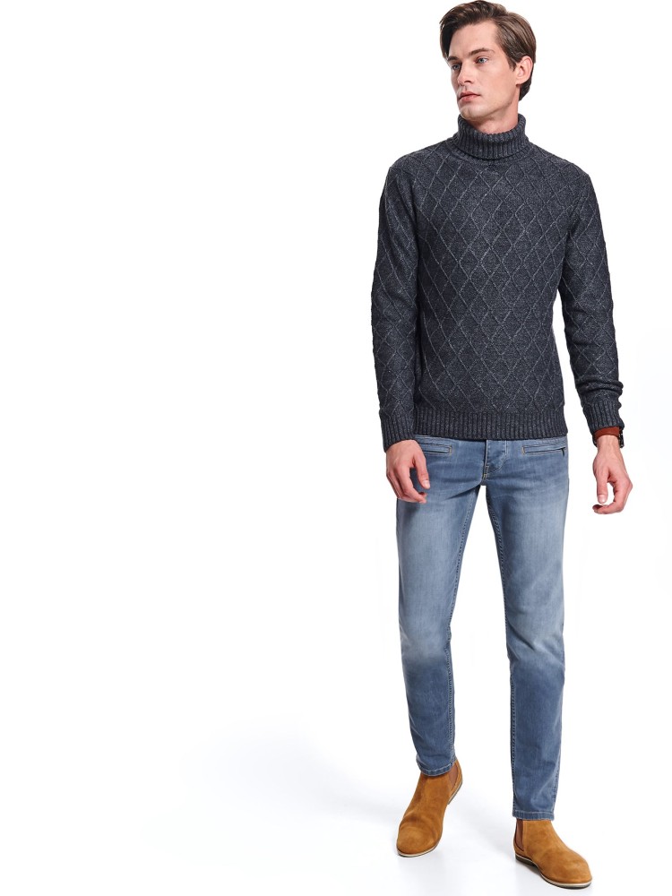 Golf z wysoką stójką i przeplotami