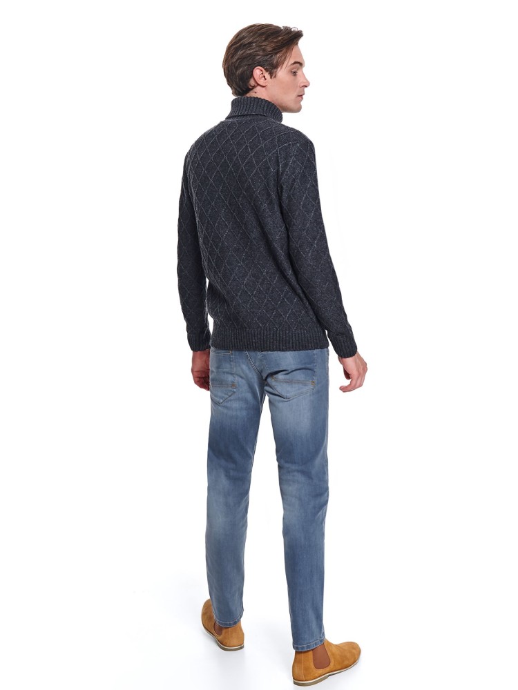 Golf z wysoką stójką i przeplotami