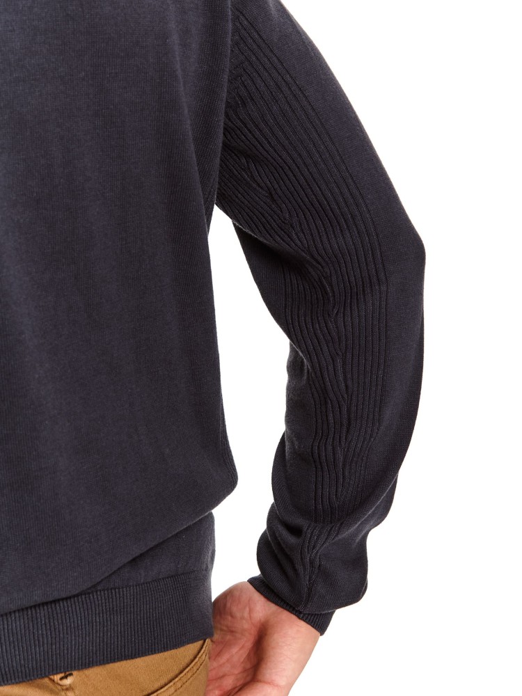 Sweter półgolf z suwakiem