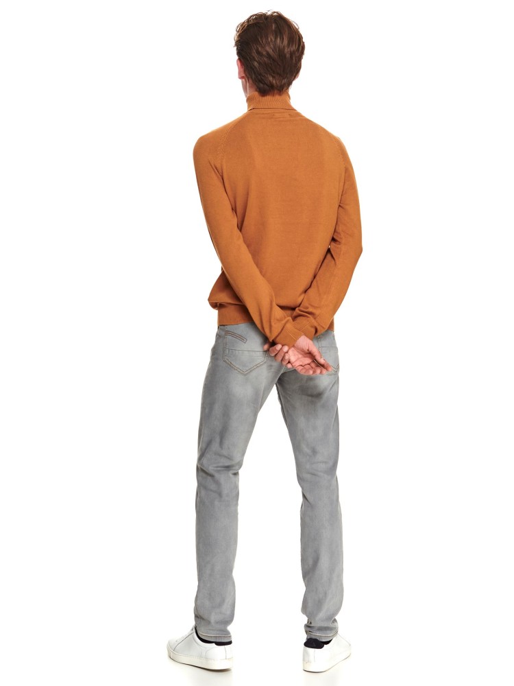 Golf z miękkiej dzianiny