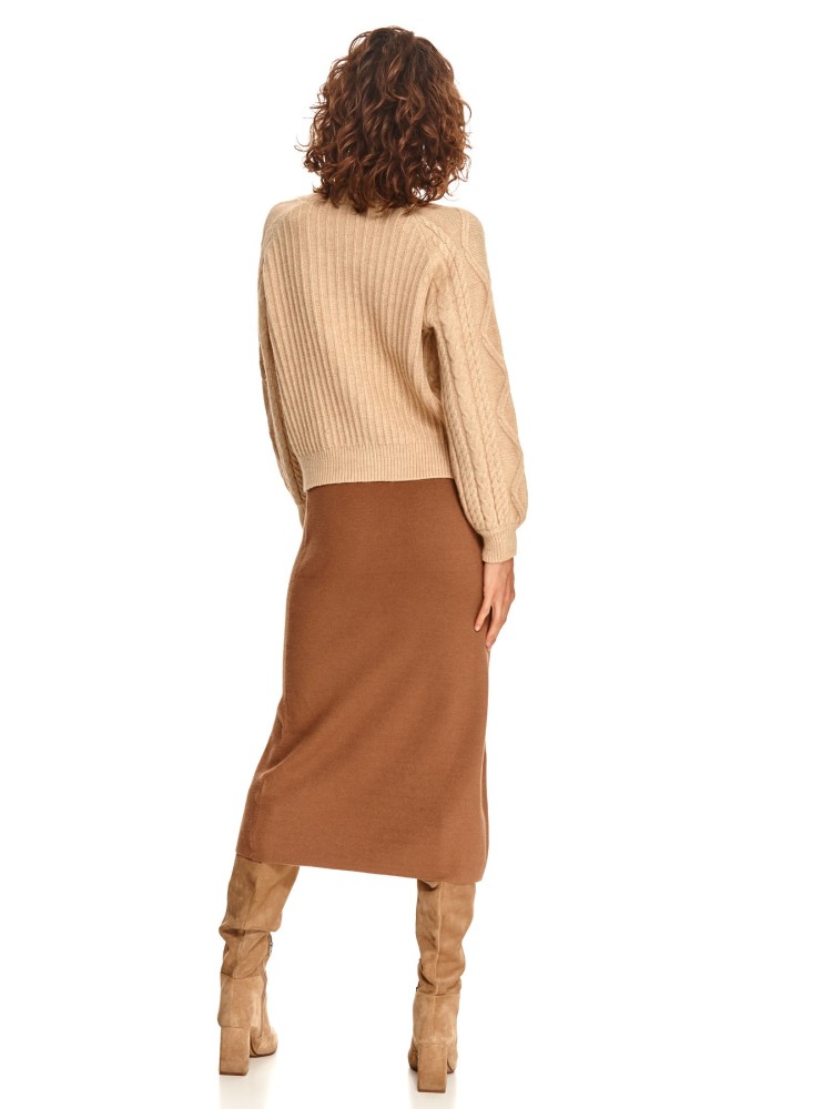 Pudełkowy kardigan z przeplotami