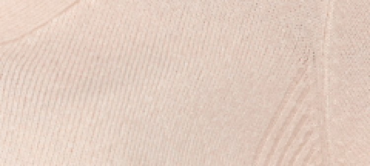 Luźny sweter z dekoltem w serek