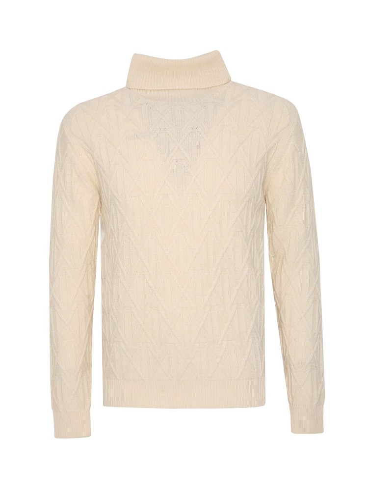 Golf otulający ze strukturalnej dzianiny