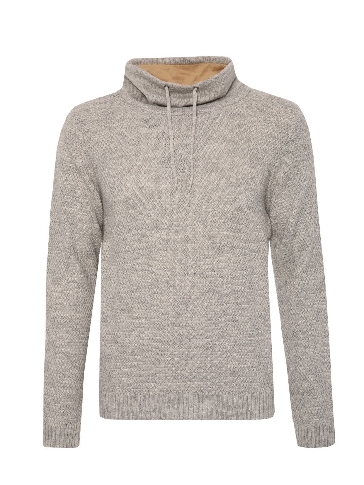 Sweter z luźnym golfem