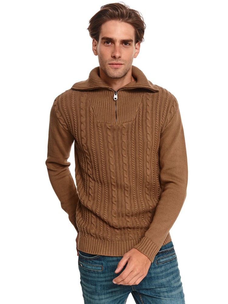 Sweter z wysoką stójką