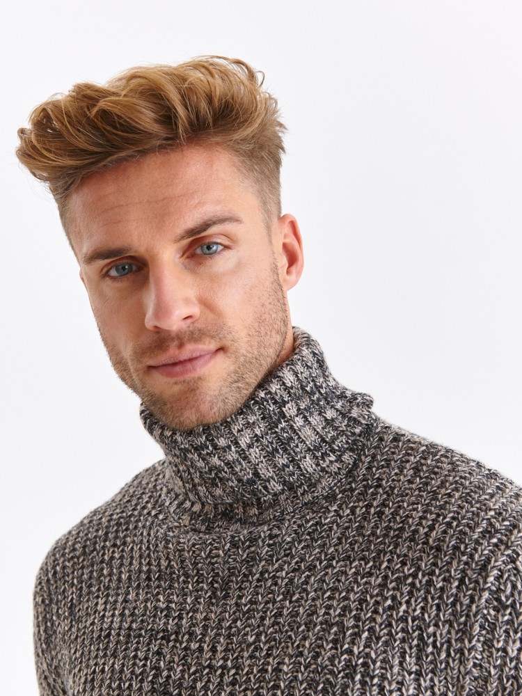 Otulający golf z melanżowej dzianiny