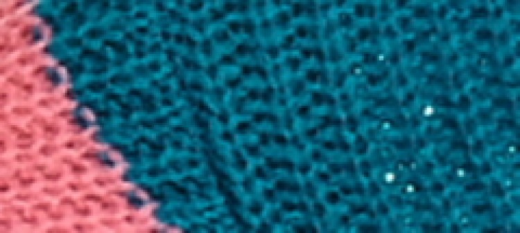 Kardigan z kolorowymi rękawami