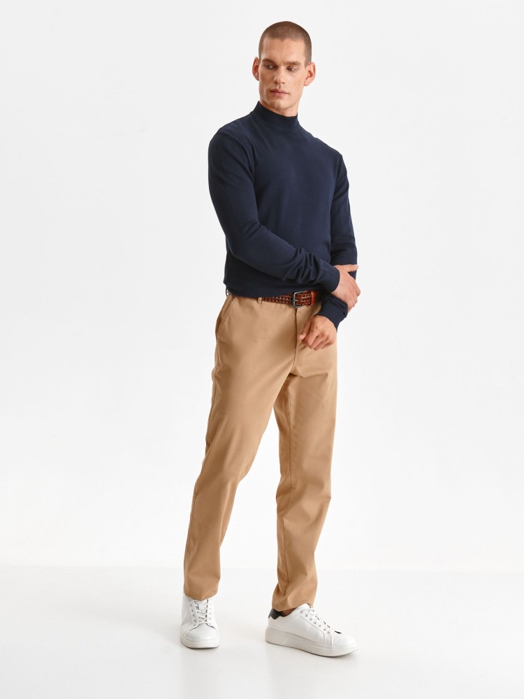 Cienki sweter z półgolfem