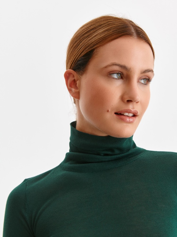 Dopasowany golf z miękkiej dzianiny