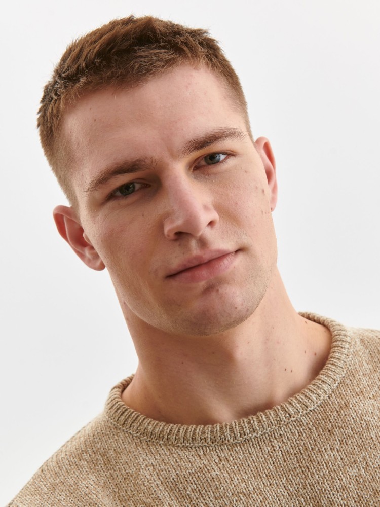 Ciepły sweter z melanżowanej dzianiny