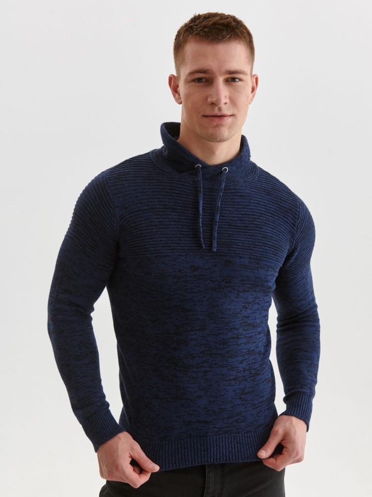 Sweter z szalowym kołnierzem