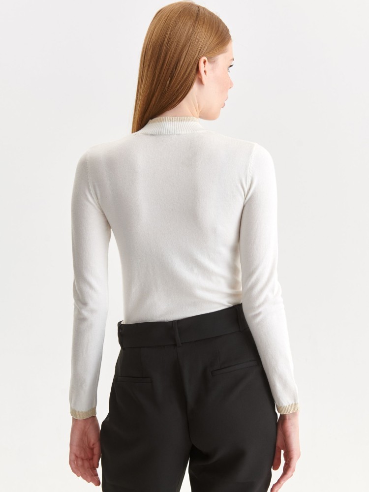 Sweter półgolf z dzianiny zdobionej metalizowaną nicią Sweter półgolf z dzianiny zdobionej metalizowaną nicią