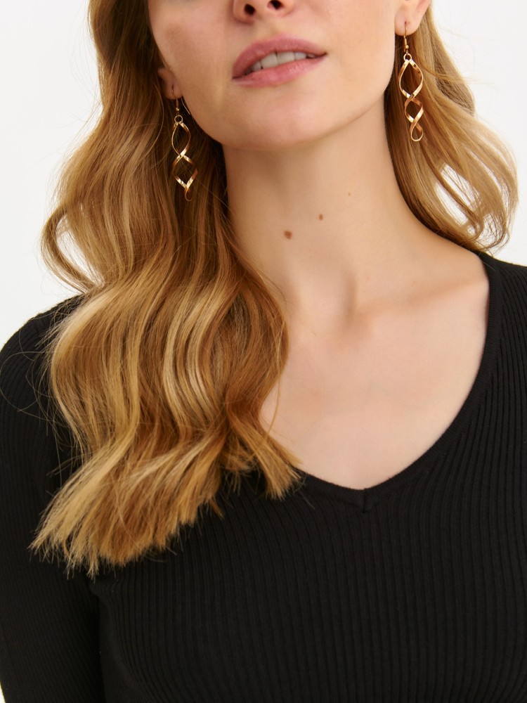 Bluzka swetrowa z dekoltem Bluzka swetrowa z dekoltem