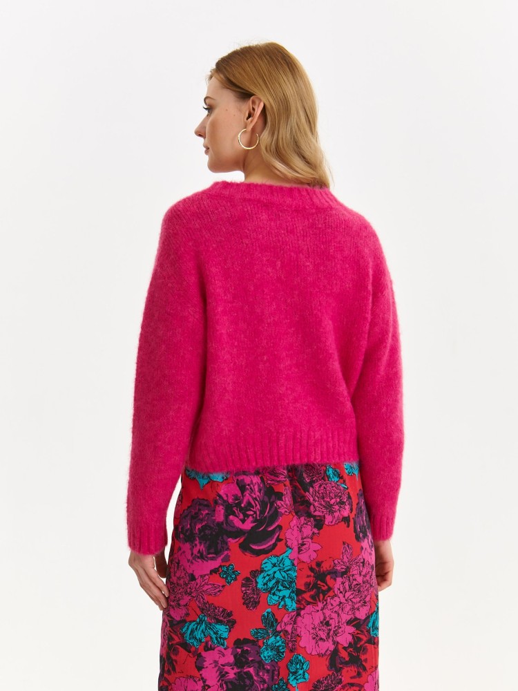 Puszysty sweter z długim rękawem