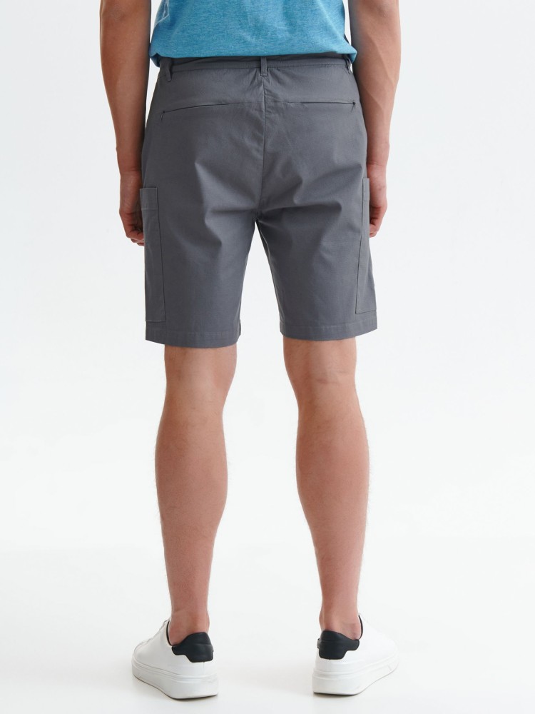 Szorty ze strukturalnej tkaniny z kieszeniami