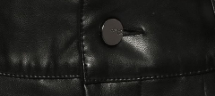 Szorty damskie z ekoskóry