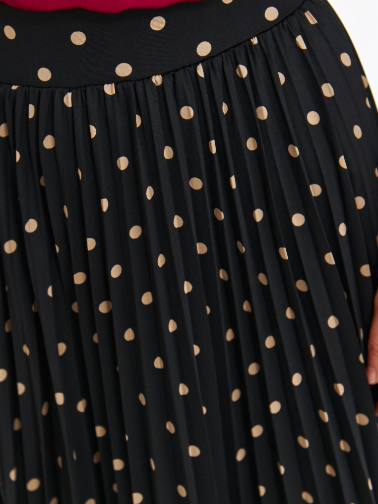 Stylowa czarna spódnica z nadrukiem w groszki