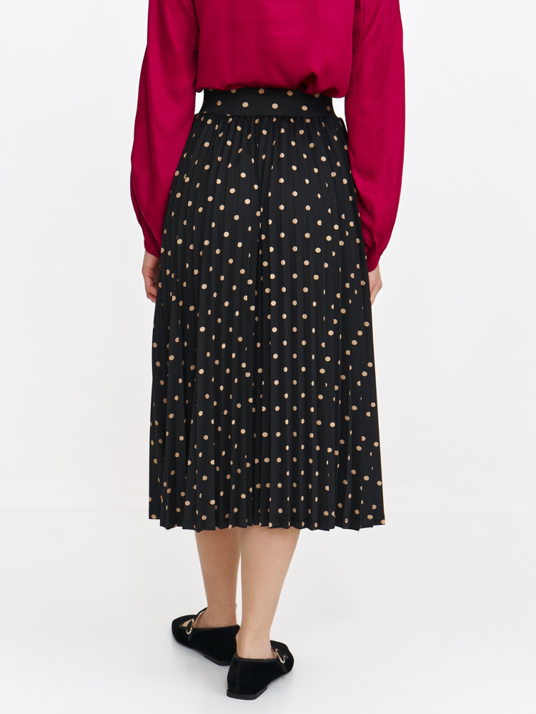 Stylowa czarna spódnica z nadrukiem w groszki
