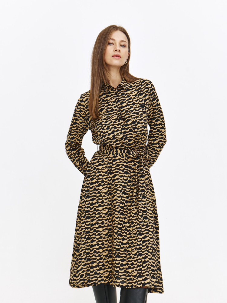 Koszulowa sukienka midi 