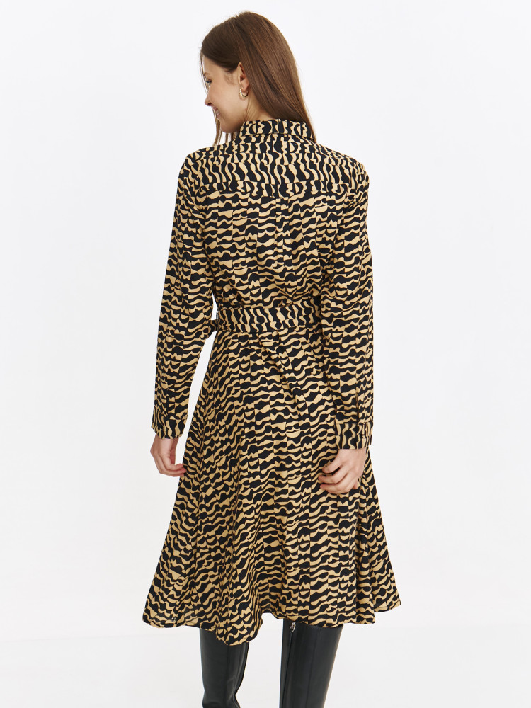 Koszulowa sukienka midi 