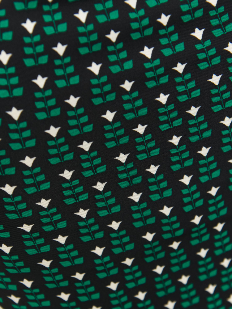 Rozkloszowana sukienka midi z zielonym printem