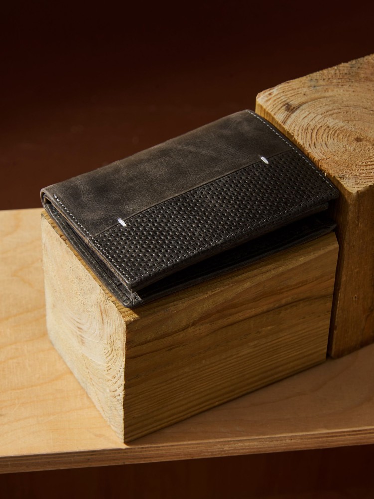 Portfel skórzany z pikowaniem