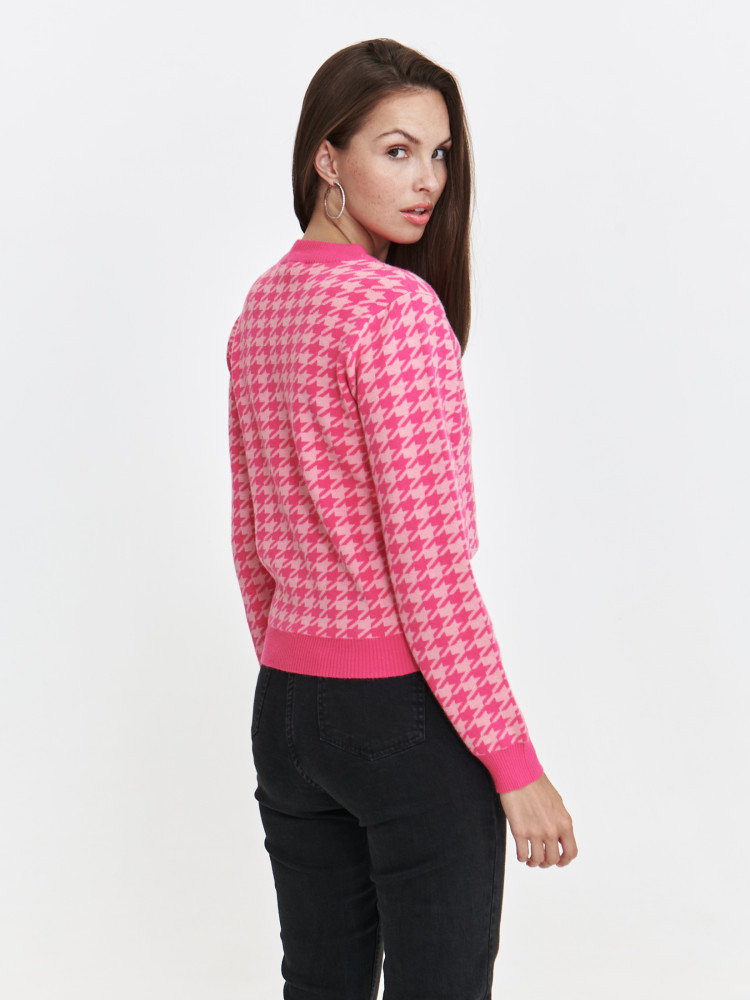 Różowy sweter w pepitkę Różowy sweter w pepitkę