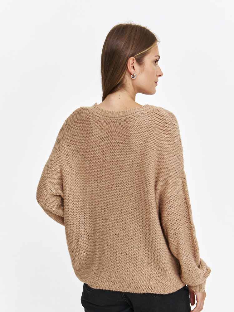 Beżowy sweter z wyraźnym splotem Beżowy sweter z wyraźnym splotem