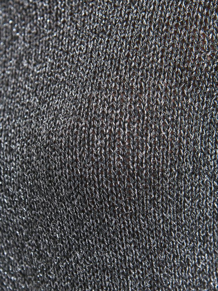 Sweter damski z błyszczącej dzianiny Sweter damski z błyszczącej dzianiny