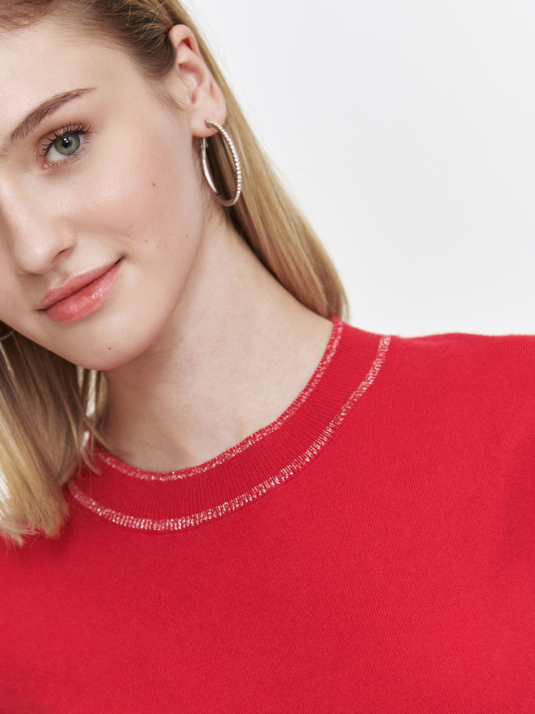 Sweter z krótkim rękawem z błyszczącą lamówką