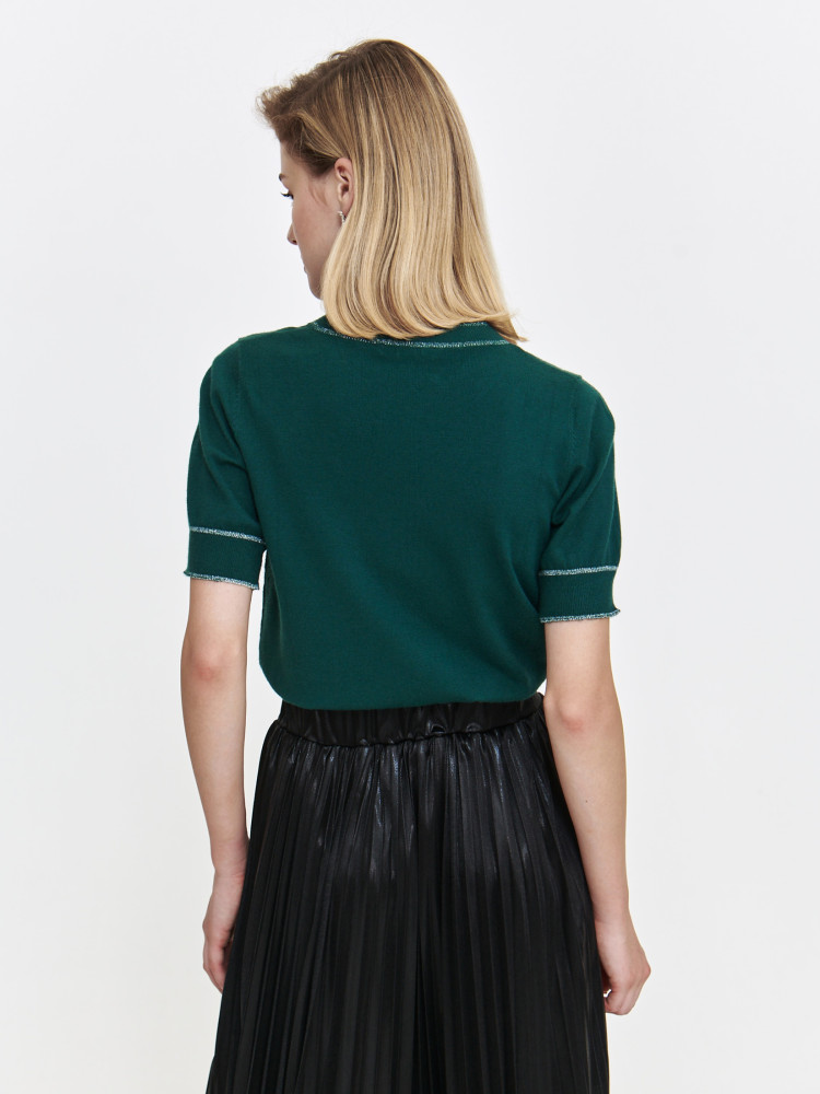 Zielony sweter z krótkim rękawem ze srebrną nicią