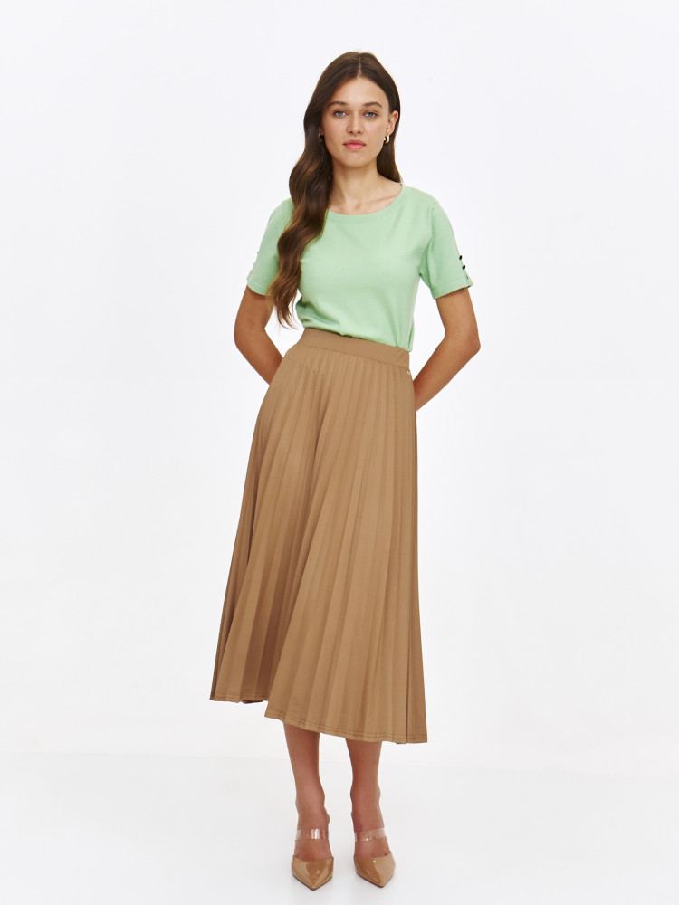 Jasnozielony sweter z krótkim rękawem