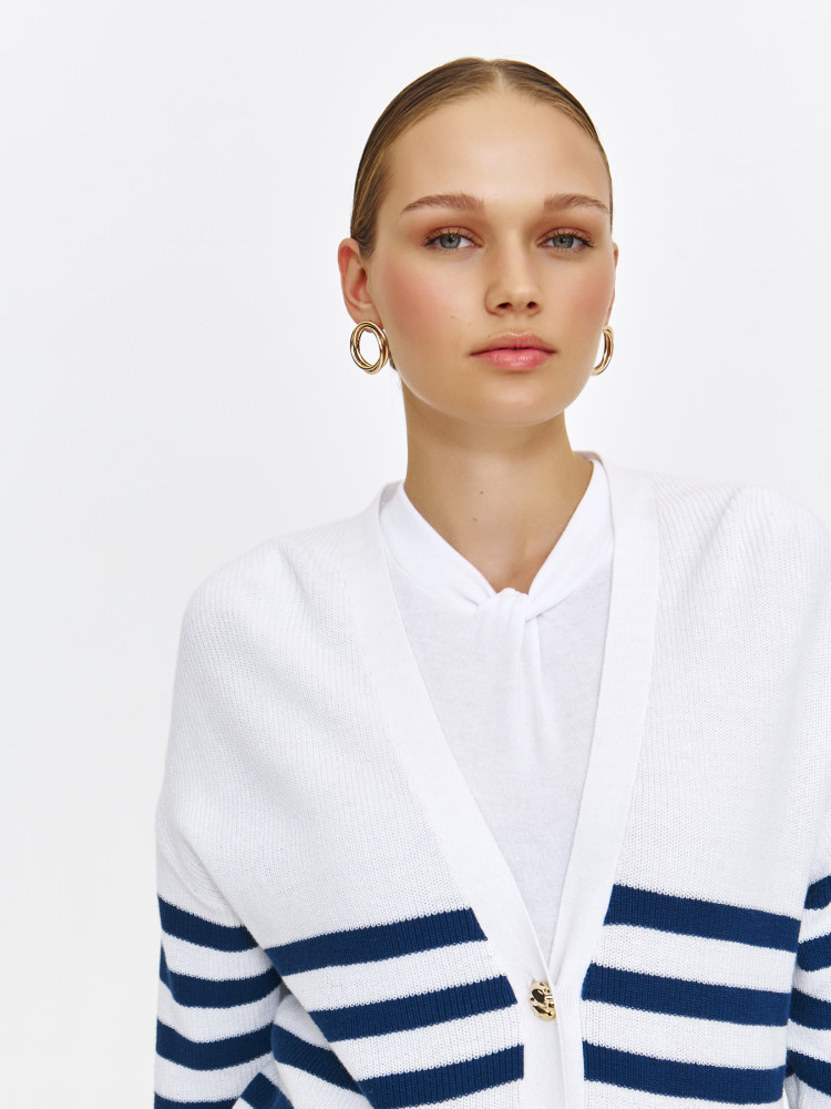 Kardigan z długim rękawem w granatowe paski 