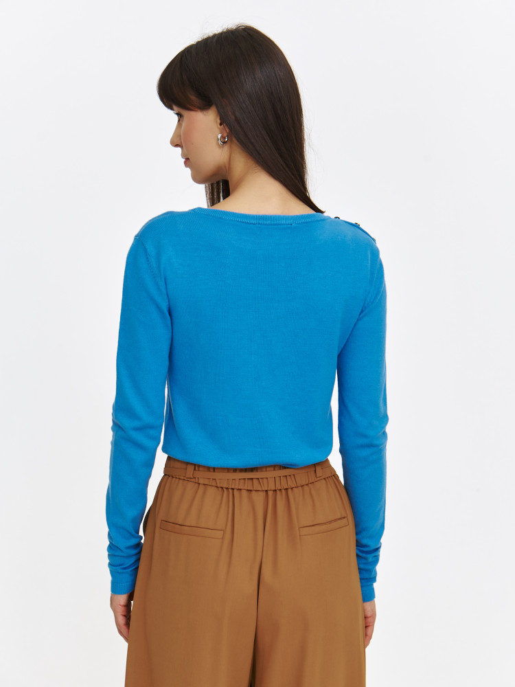 Dopasowany niebieski sweter damski