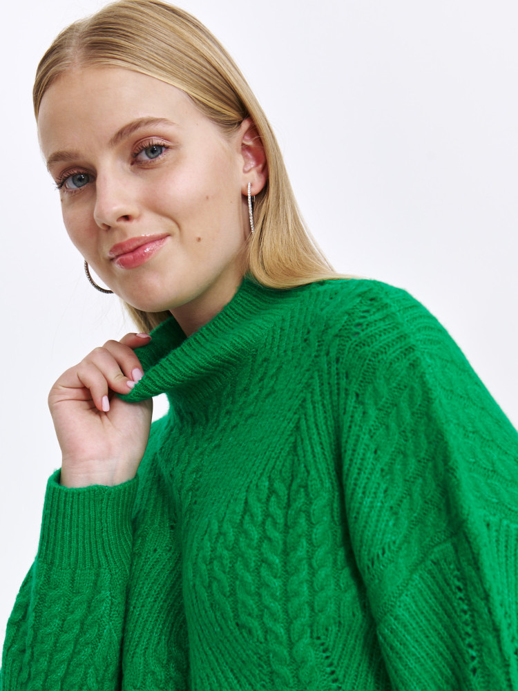 Zielony sweter z golfem Zielony sweter z golfem