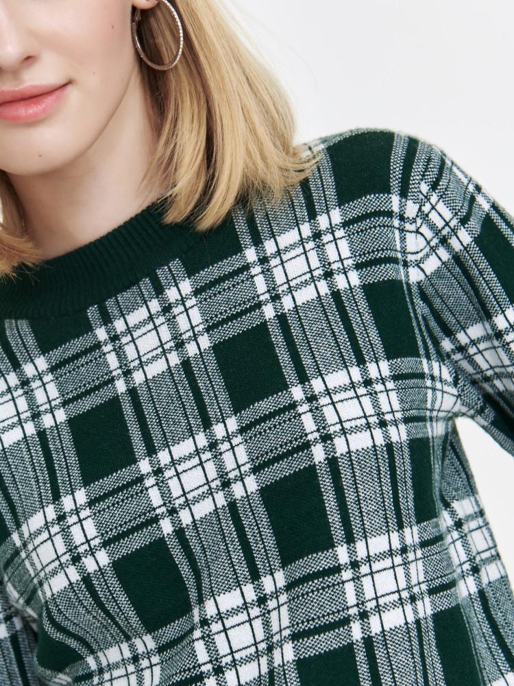 Damski sweter ze wzorem w kratę 