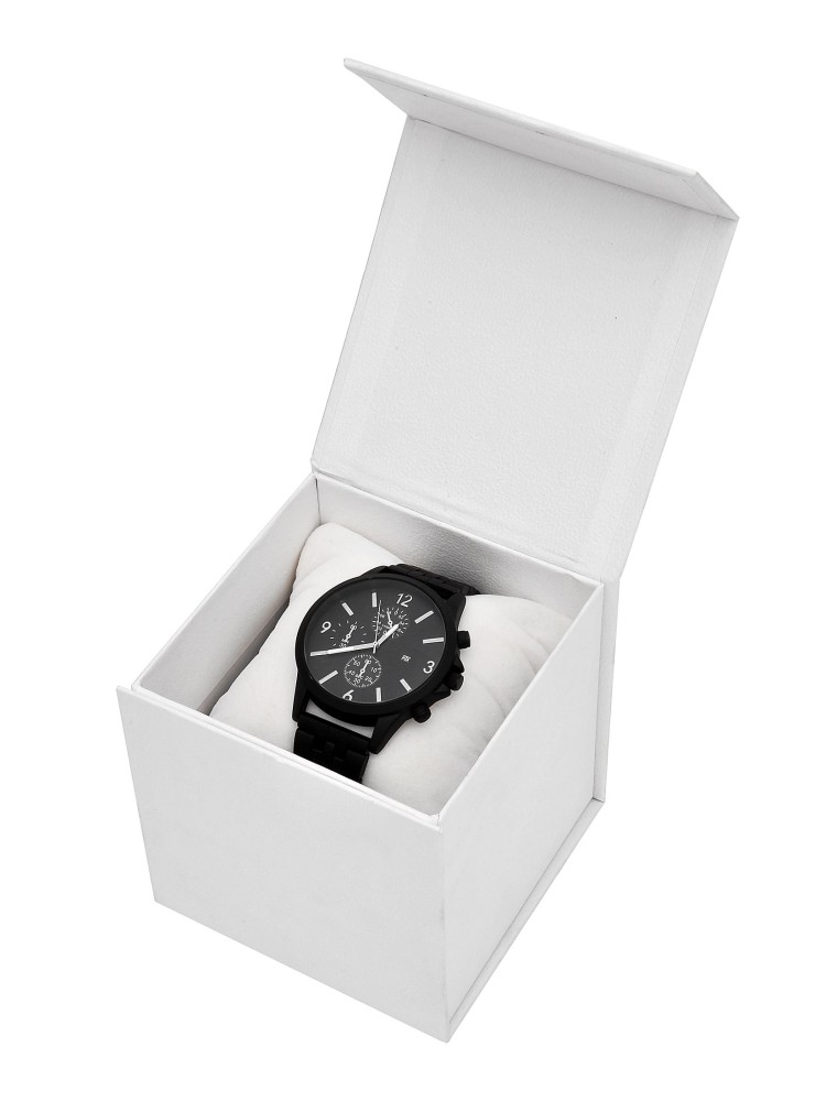 Zegarek z metalową matową bransoletą