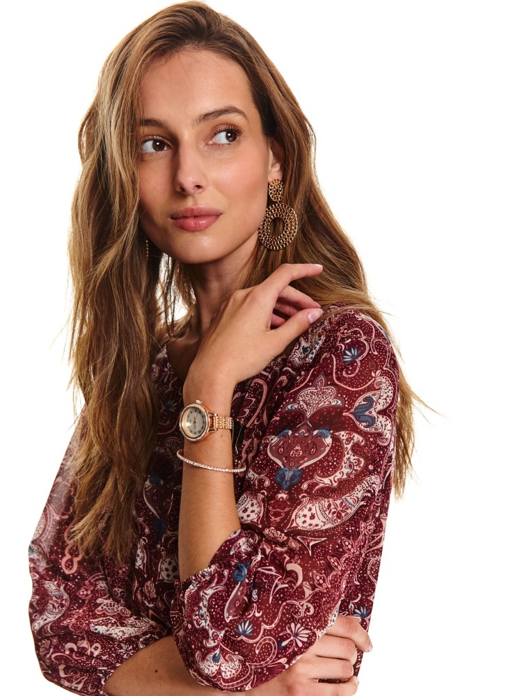 Zegarek z elegancką bransoletką