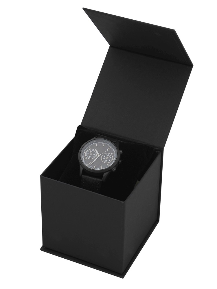 Zegarek w pudełku prezentowym