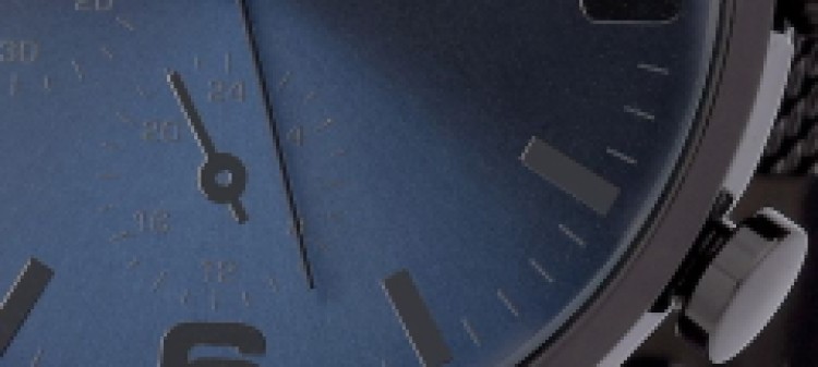 Zegarek z bransoletką z metalowej siatki