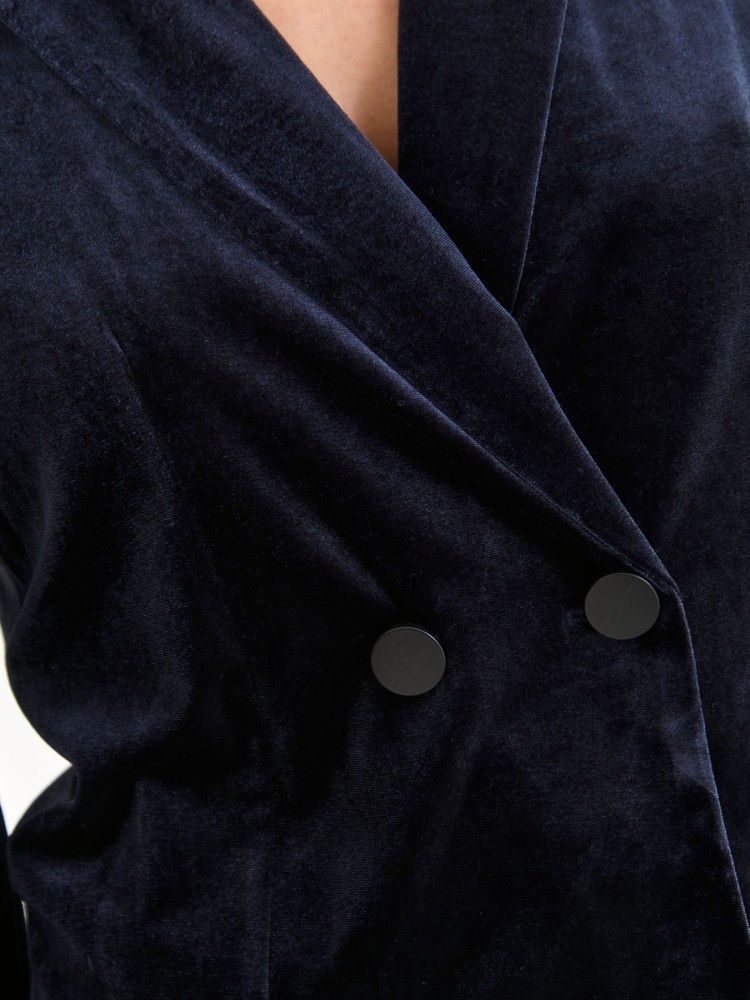 Krótki, dwurzędowy żakiet z weluru