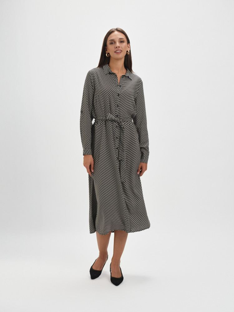 Szmizjerka z czarno-białym wzorem 