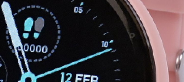 Smartwatch z okrągłą tarczą